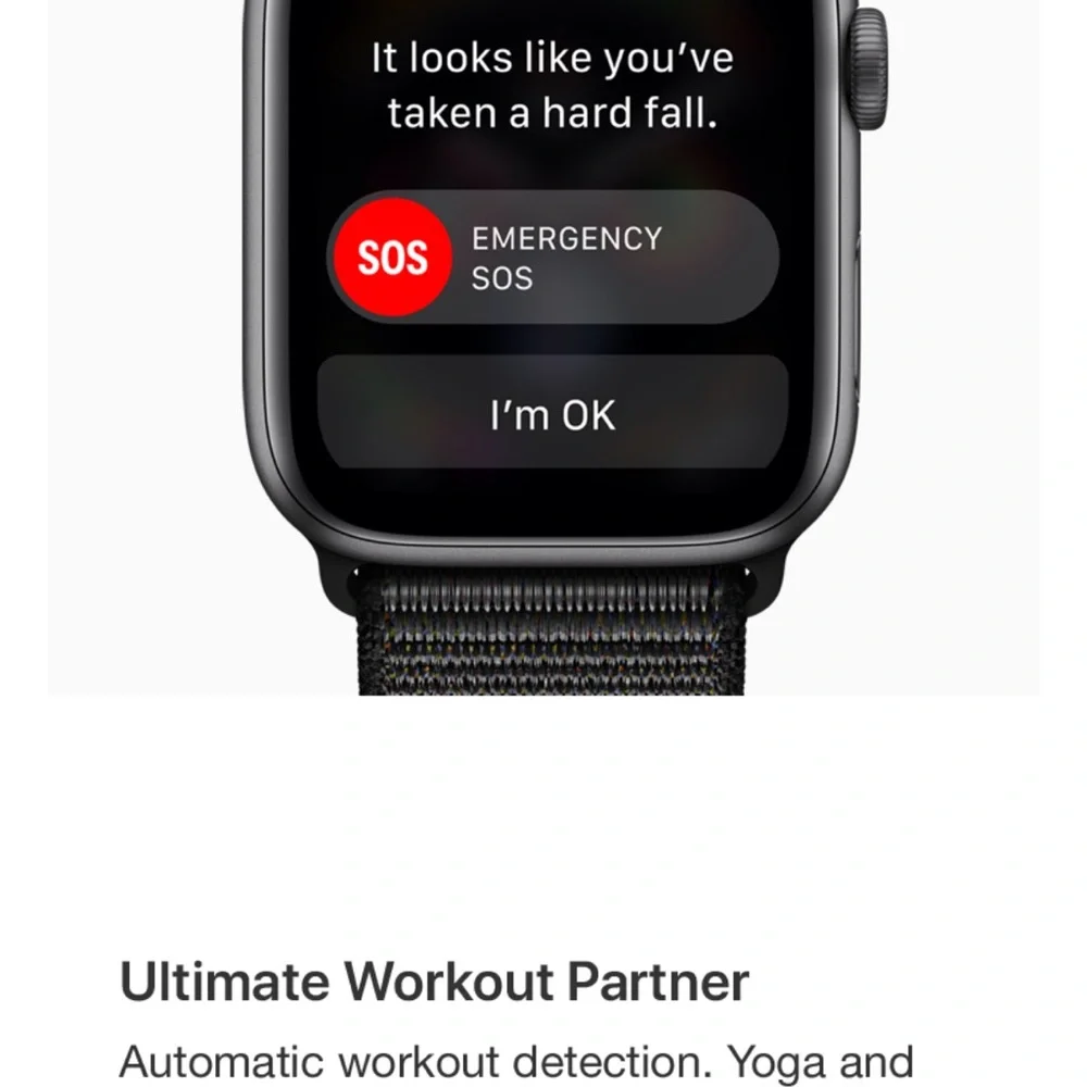 Apple Smartwatch with 2 straps. Size 44; series 4